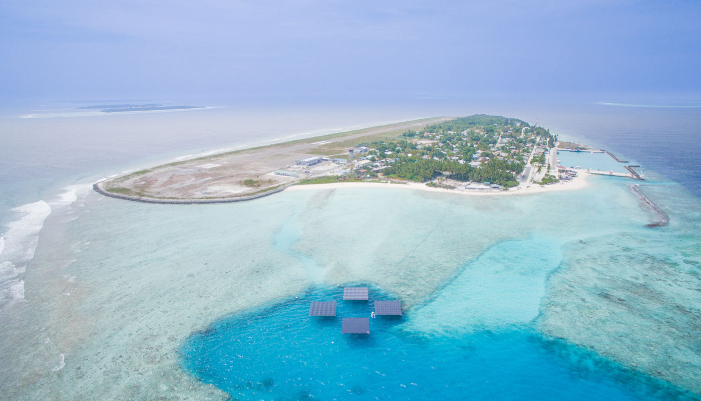 Floating solar power installation in the Maldives